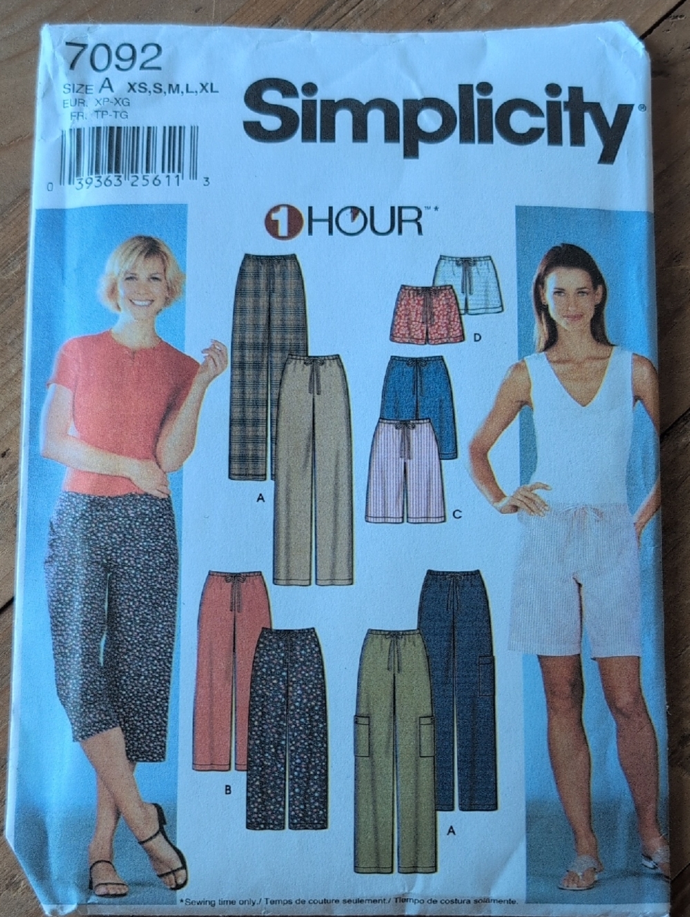 2002 Simplicity 1hr, Women's Pants & Shorts Sewing Pattern, Uncut